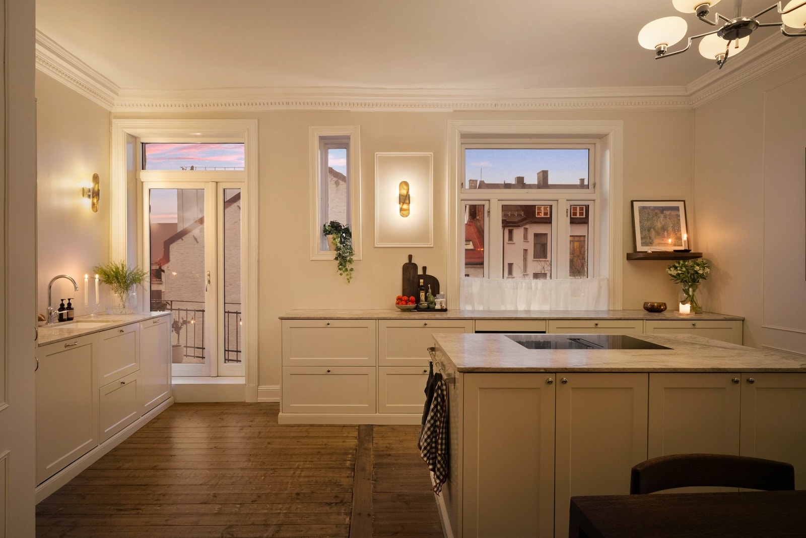 Kveldsbilder. Galleribilde