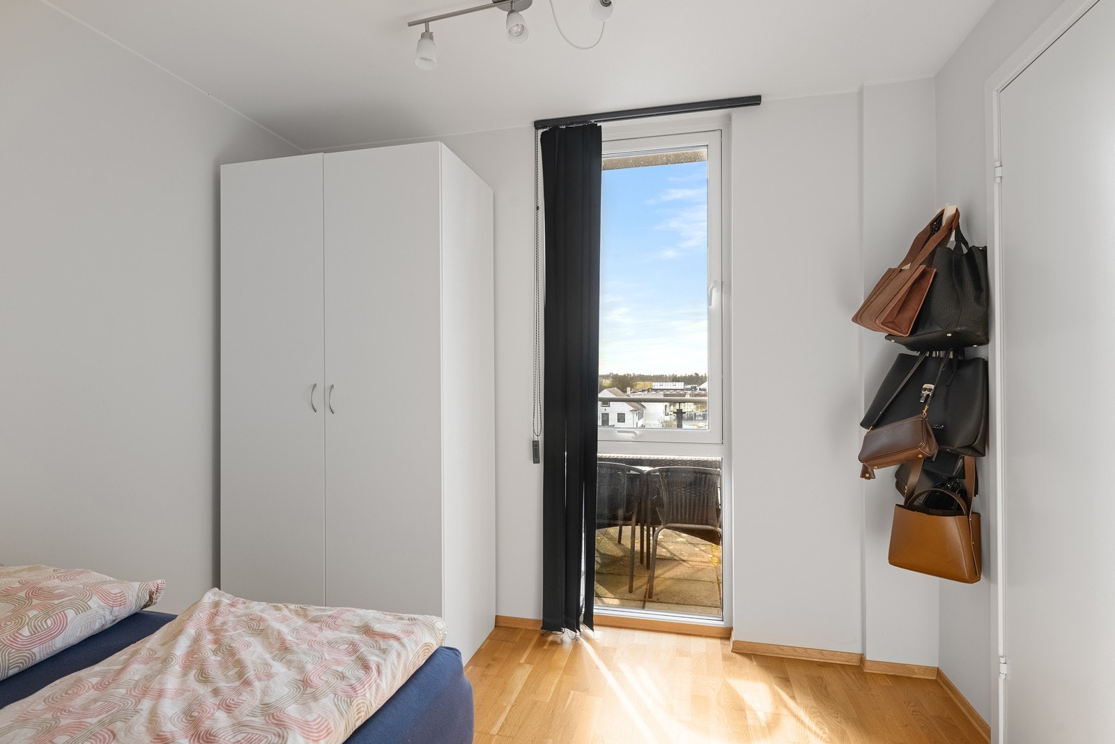 Soverom 3 med tilgang fra stue. Galleribilde