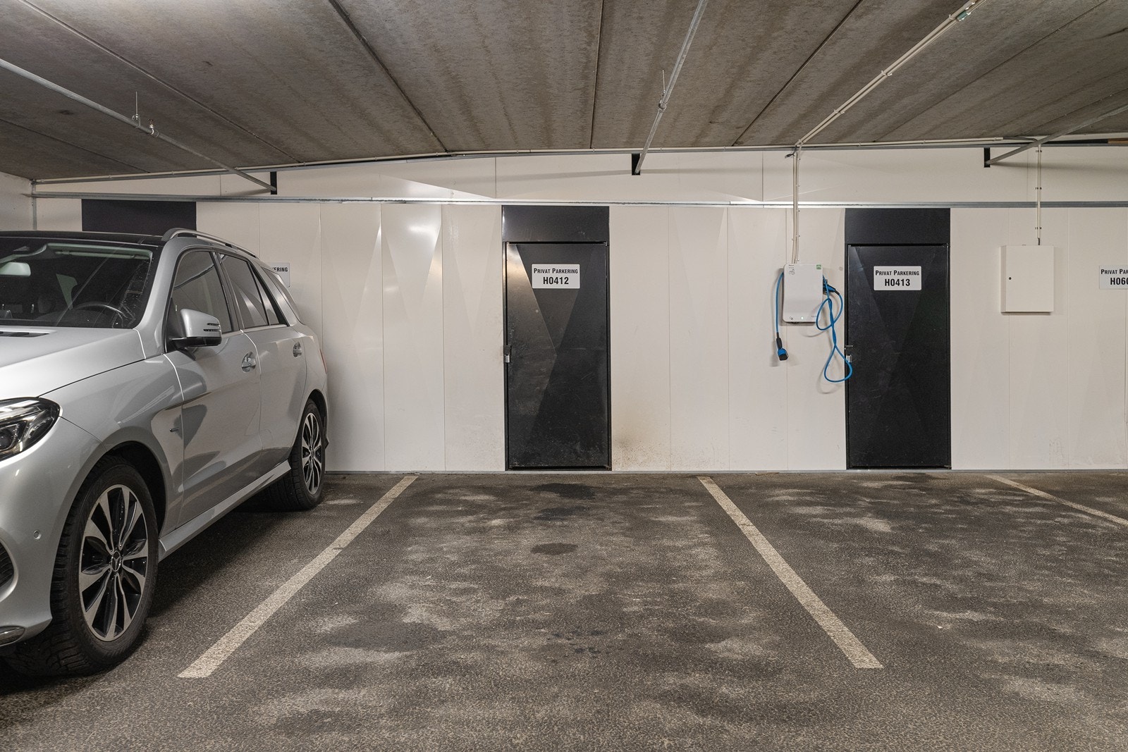 Pakrering og bod i lukket anlegg. Galleribilde