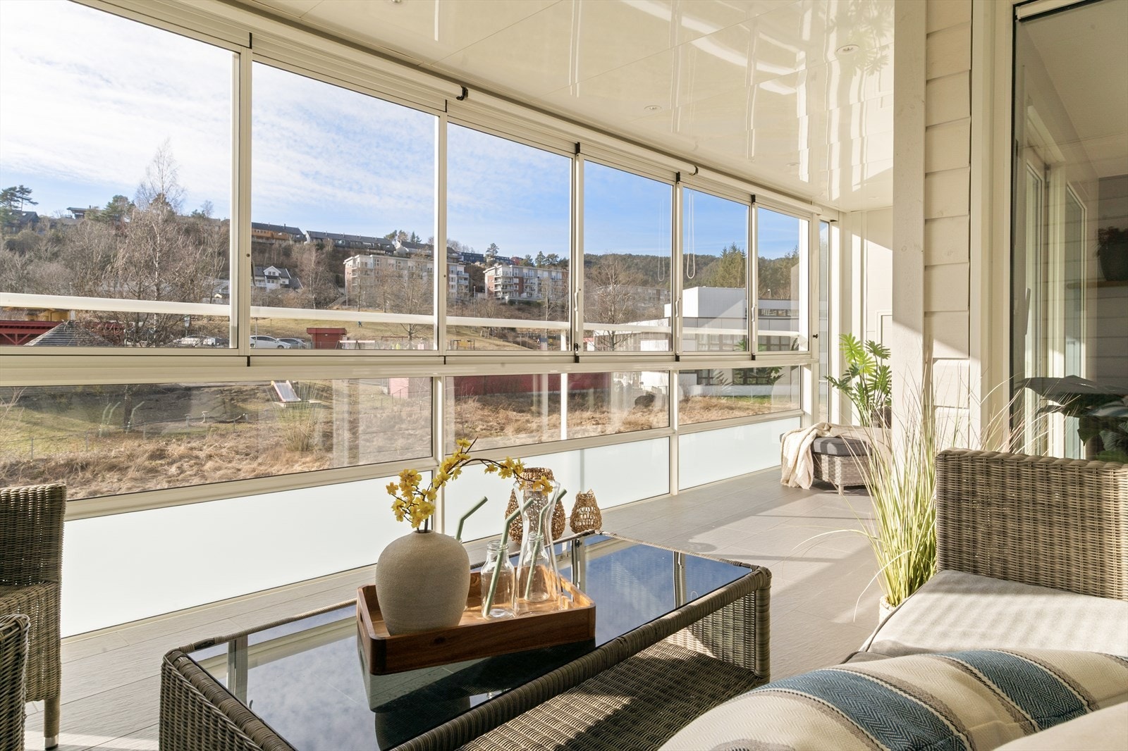 - Balkongen ble påbygget i 2017 i nåværende konstruksjon - Galleribilde