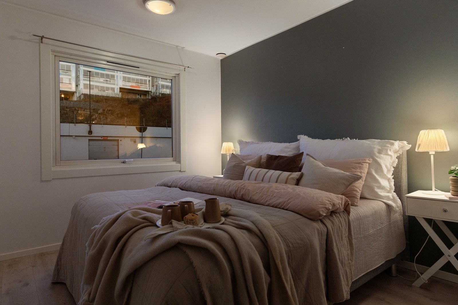 - Hovedsoverommet måler 12,1m² - Galleribilde