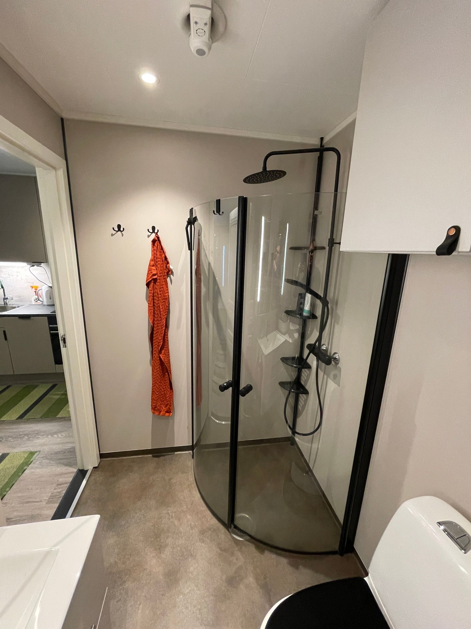 Bad på hybel Galleribilde