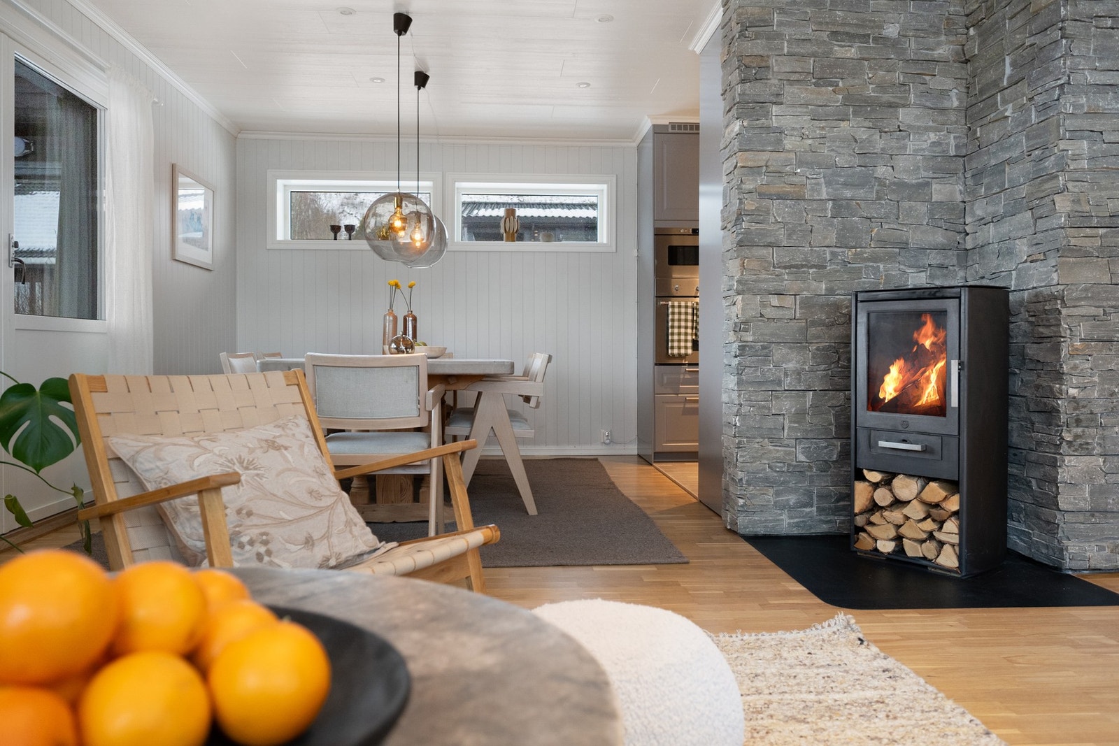 Moderne og innbydende interiør. Galleribilde