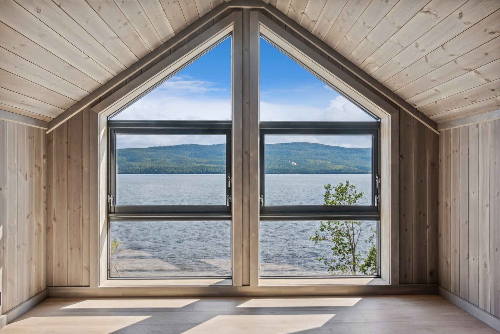 Loftstue Galleribilde