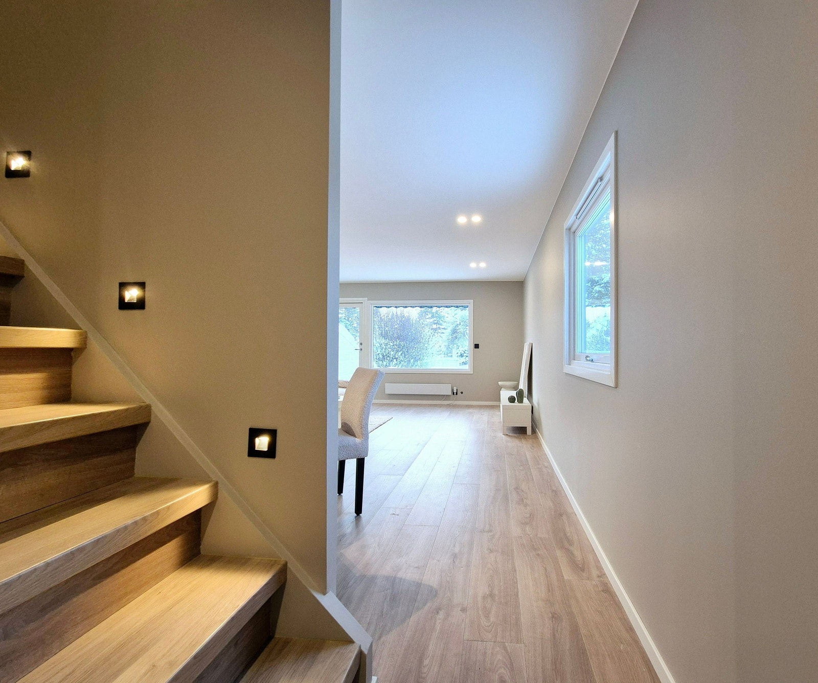 Stilren spotbelysning som gir et eksklusivt uttrykk. Galleribilde