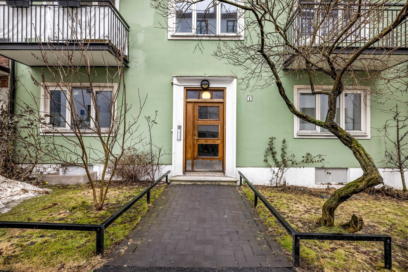 Inngangsparti. Galleribilde