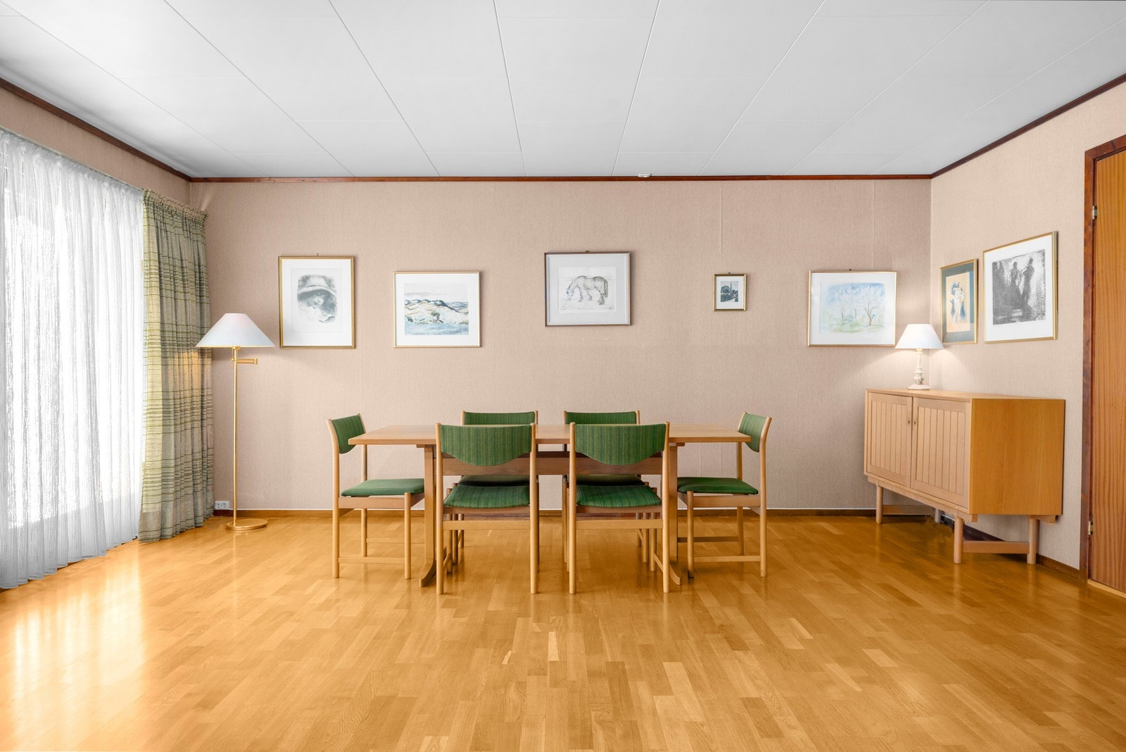 Her har du gode muligheter til å sette ditt eget preg med fleksibel møblering og kreative løsninger. Galleribilde