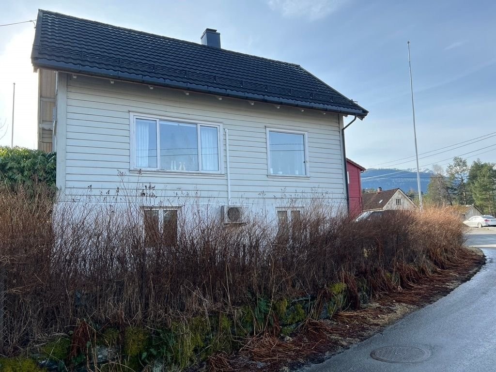 Åsavegen 16 Galleribilde