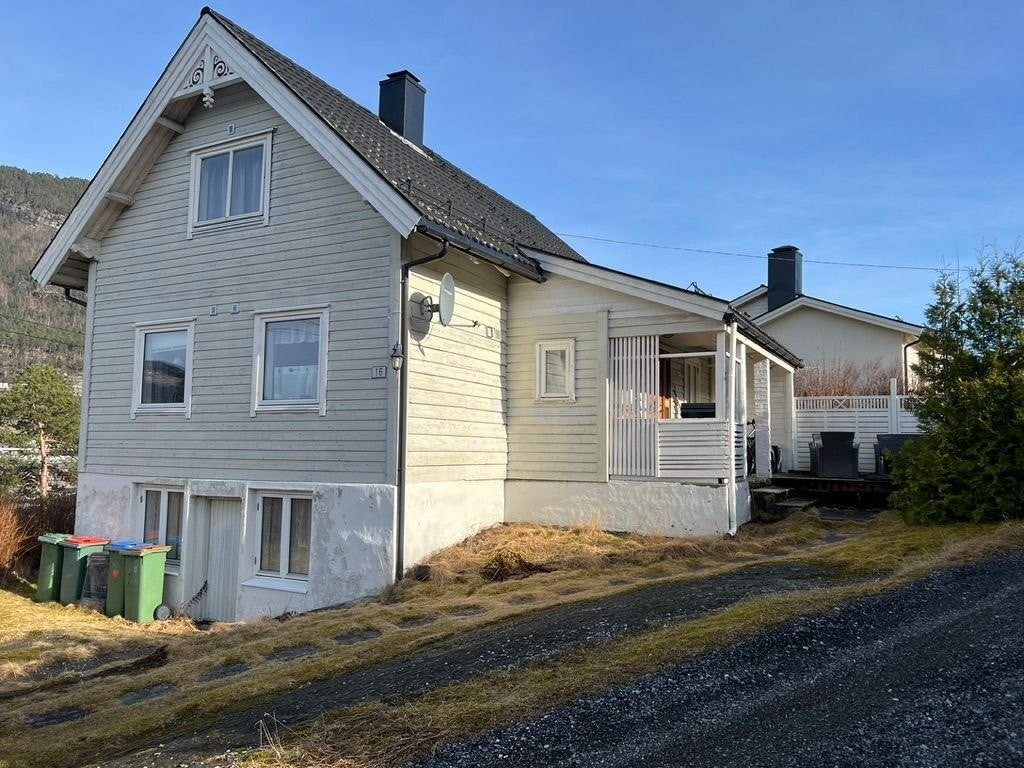 Åsavegen 16 Galleribilde