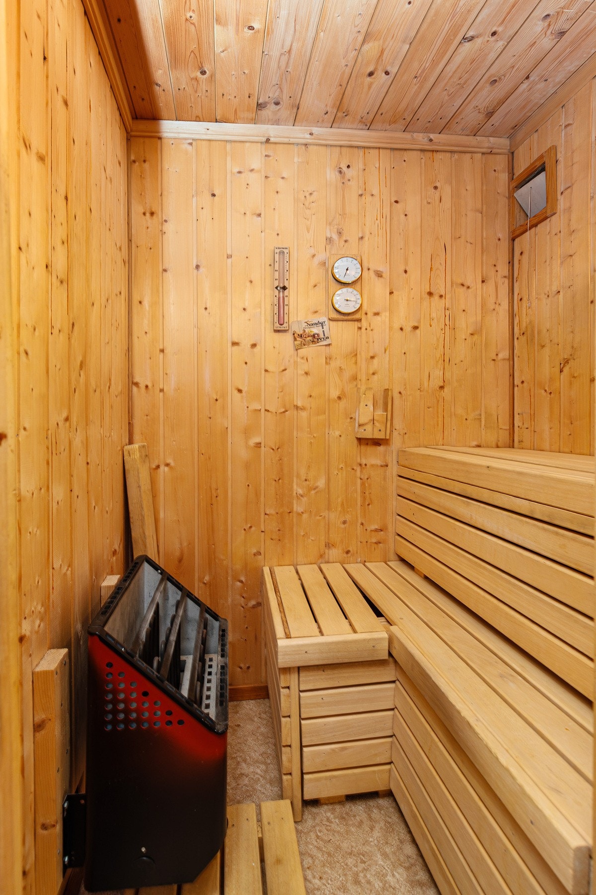 Badstue i kjeller Galleribilde