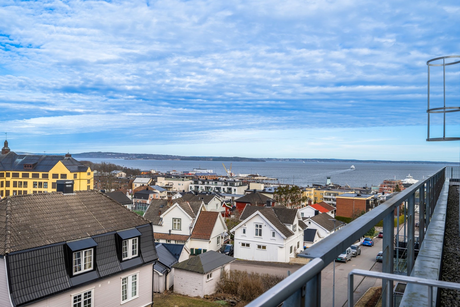 Balkongutsikt Galleribilde