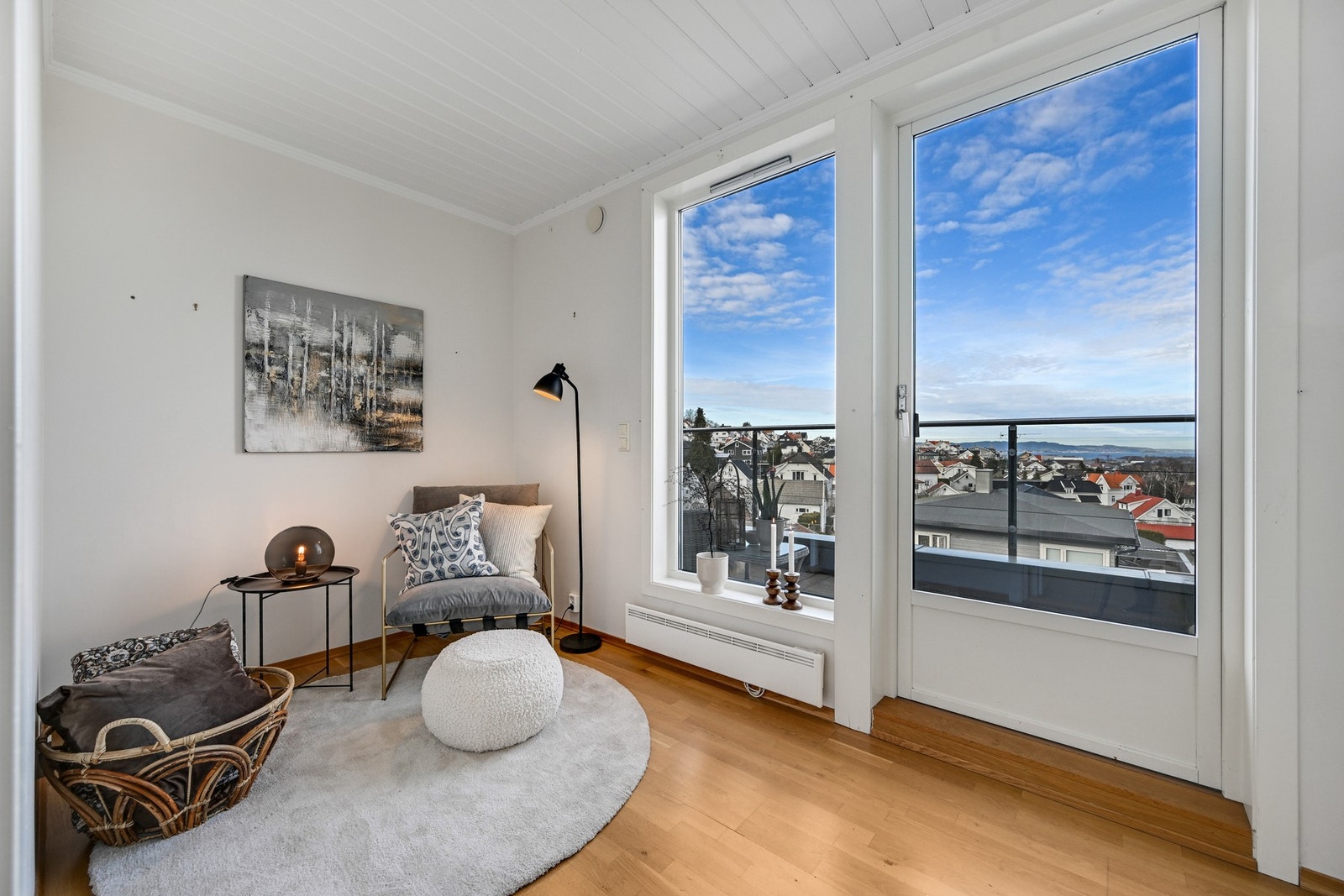 To meter fra leilighetens inngangsdør finner vi et "bonus-rom" Galleribilde