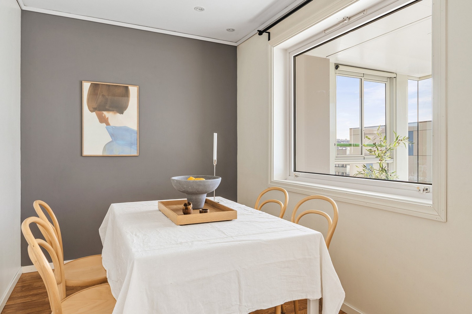 Egen sone for spisebord. Galleribilde