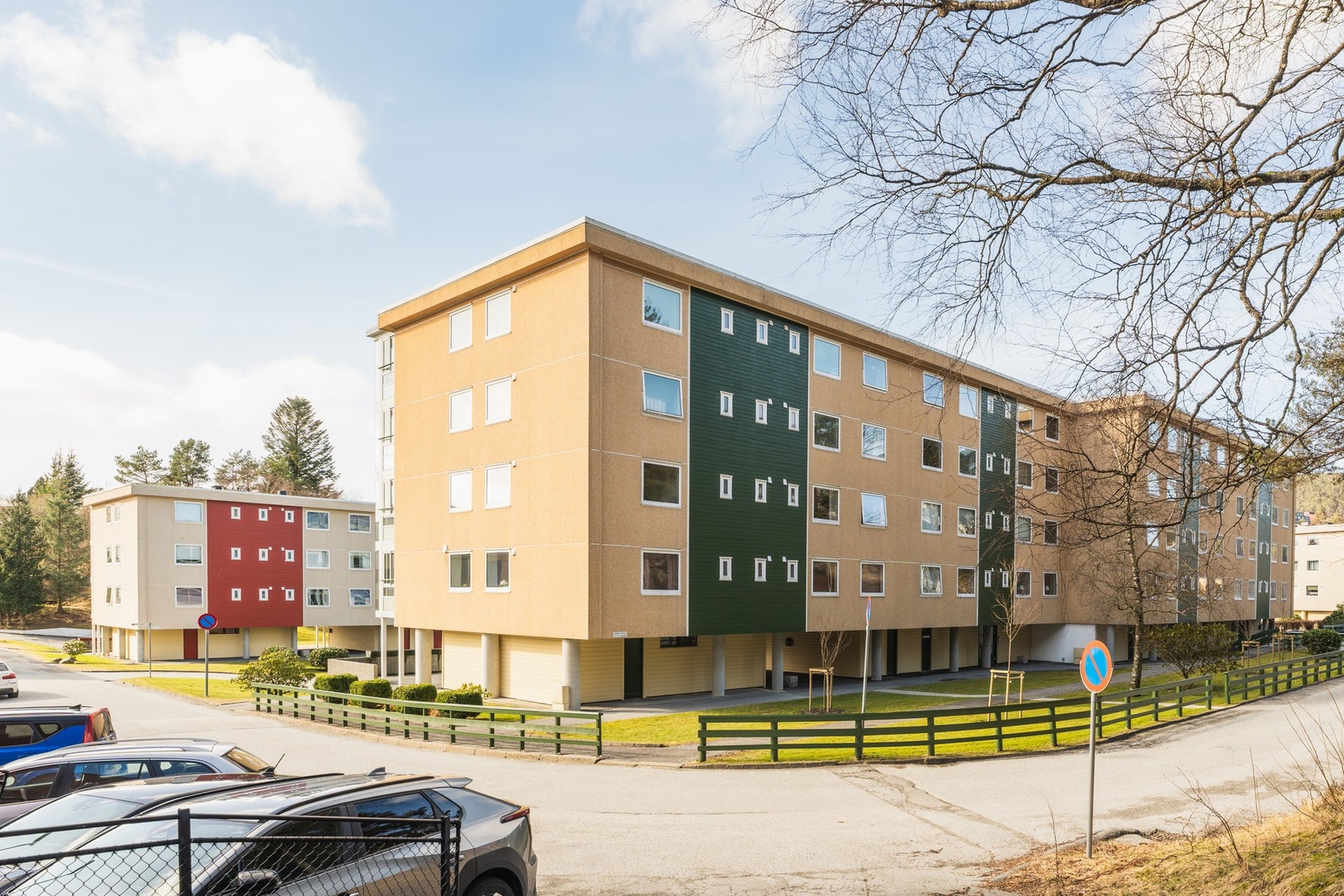 Leiligheten har en sentral og attraktiv beliggenhet i Fyllingsdalen. Galleribilde