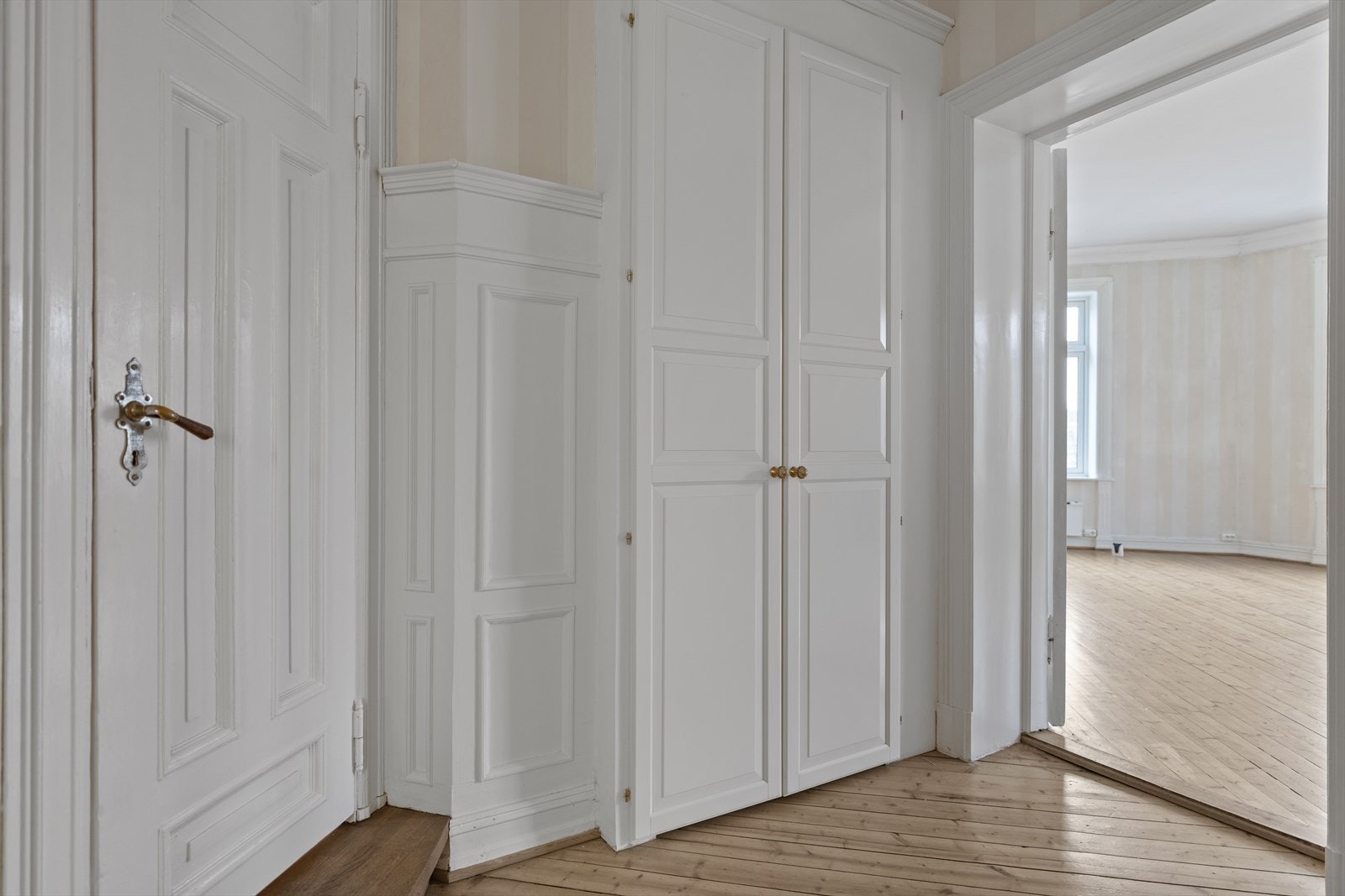 Lagringsplass tilhørende entrèn Galleribilde