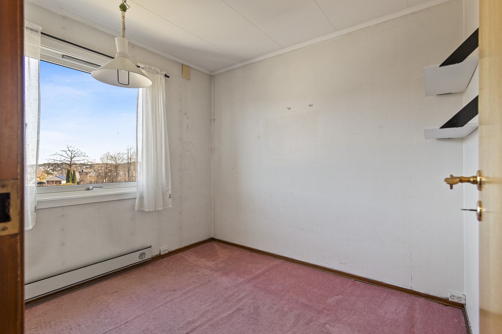 Det tredje soverommet passer godt som barnerom, gjesterom eller kontor. Galleribilde