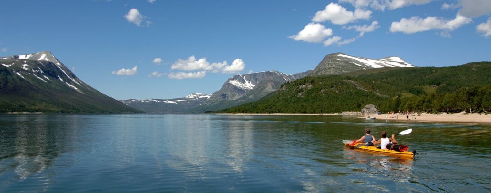 Oppdal har mange fjellvann som passer godt for padling Galleribilde