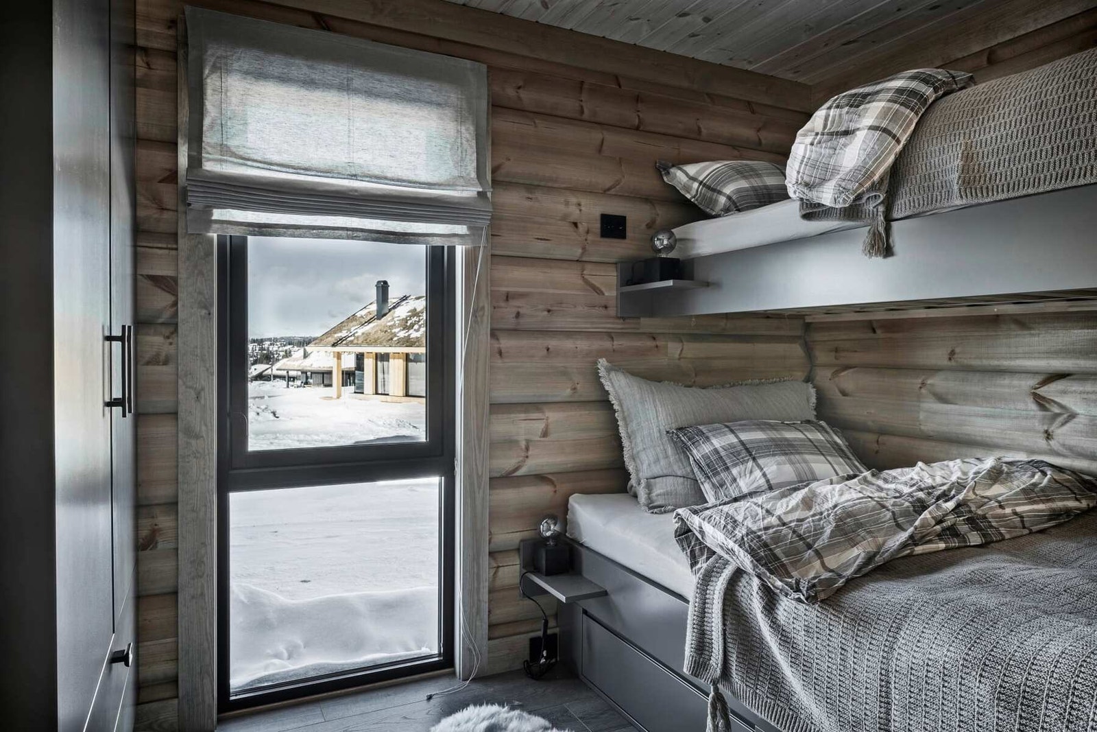 Foto fra soverom i en av våre hyttemodeller. Galleribilde