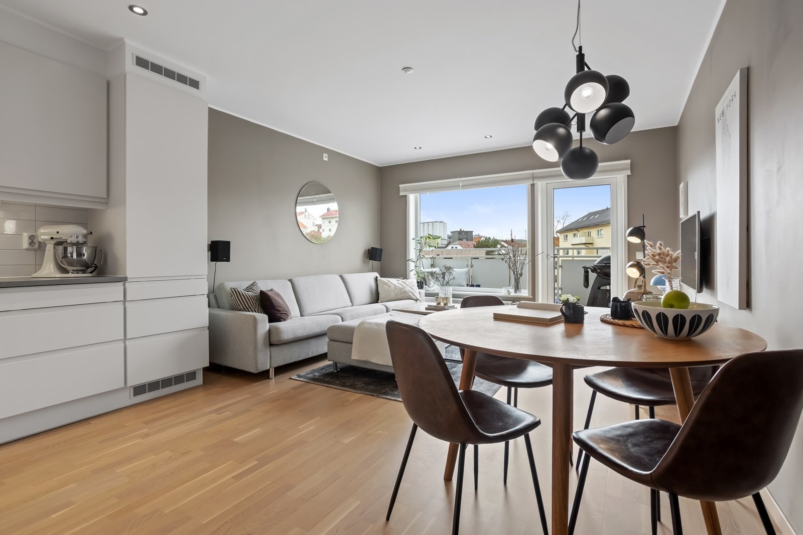 Velkommen til Nyhavn 3, presentert av DNB Eiendom v/ Andrine Edvardsen. Galleribilde