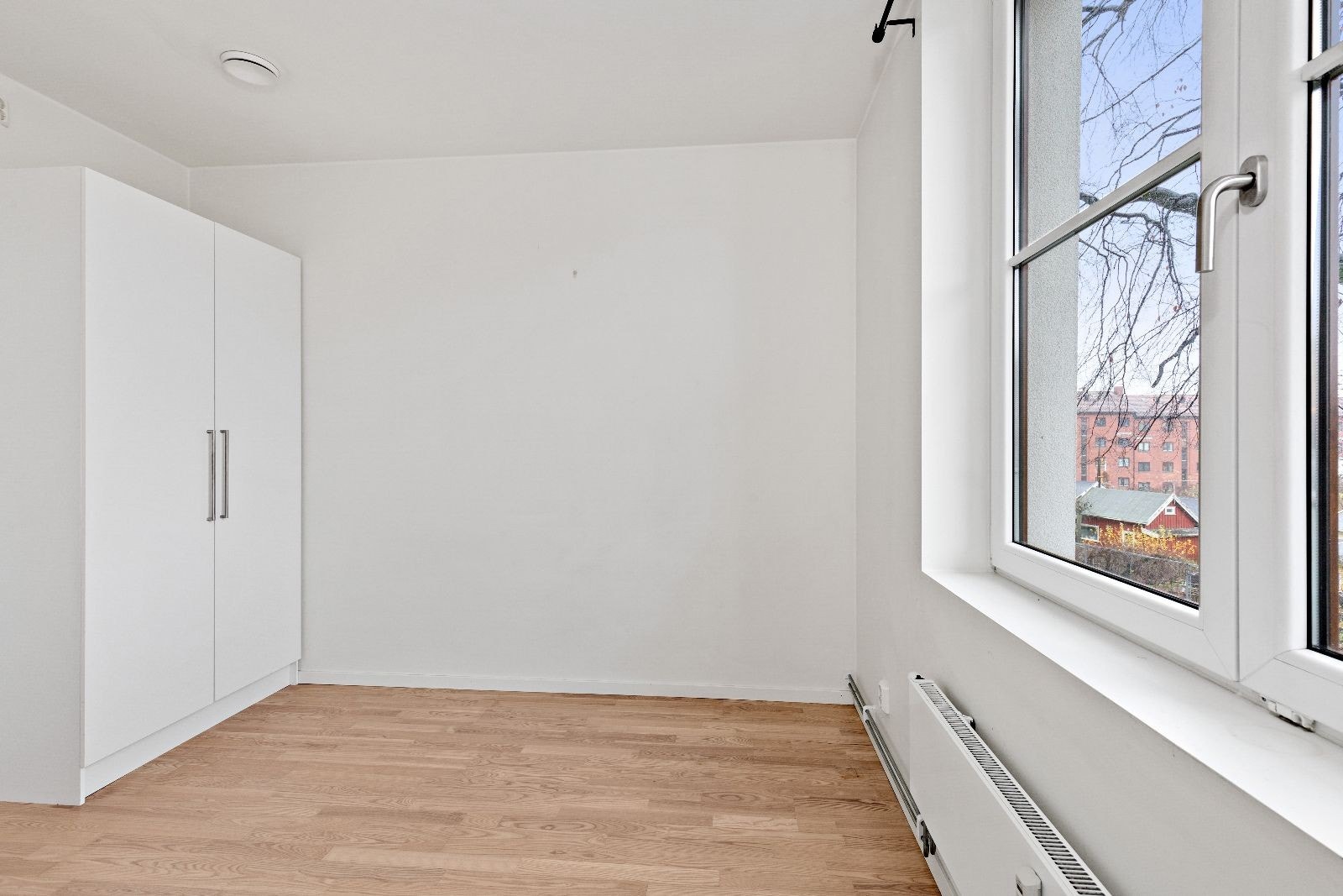 Soverom 2 - Skap medfølger Galleribilde