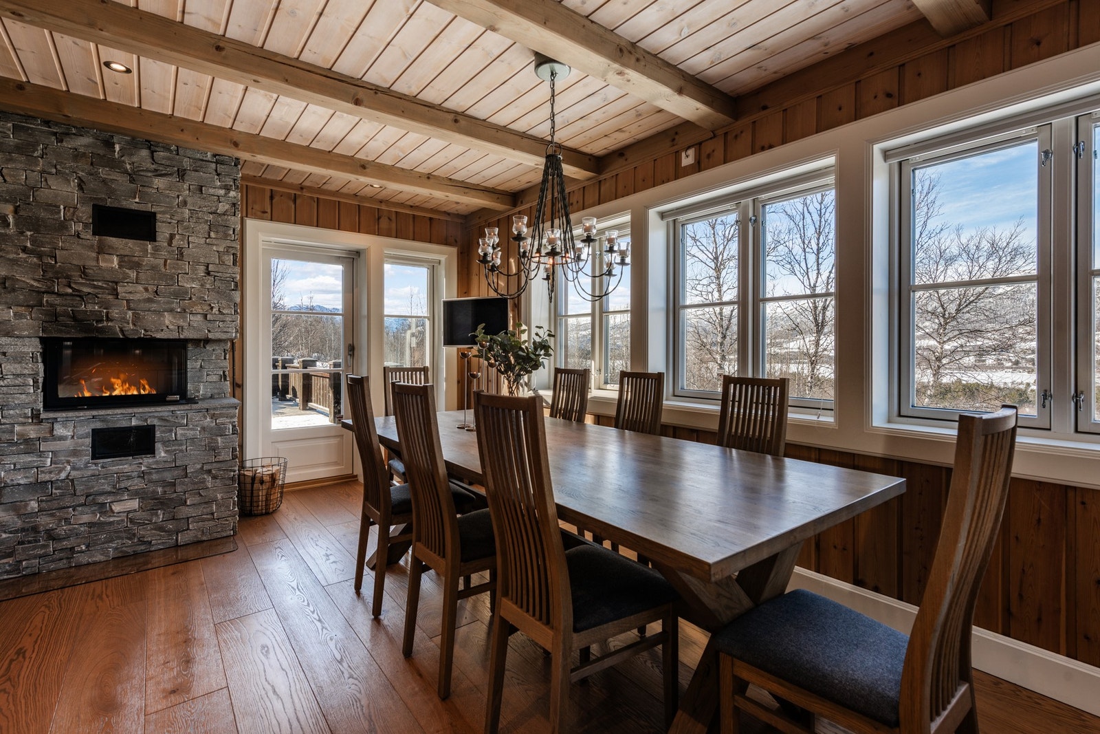 Dette er stedet for lange middager, peiskos og minner som varer livet ut Galleribilde