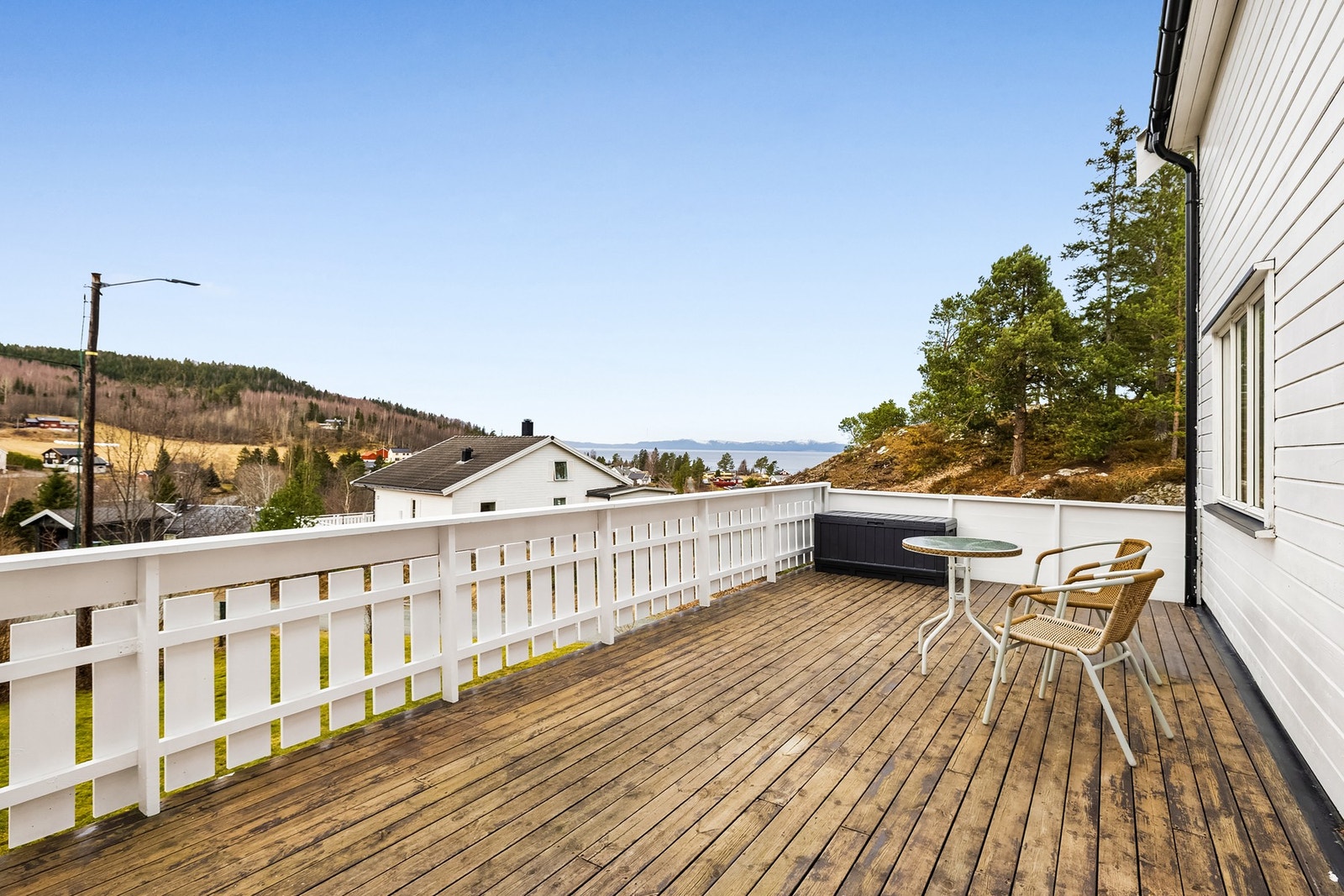 Romslig terrasse på 23 kvm. Galleribilde