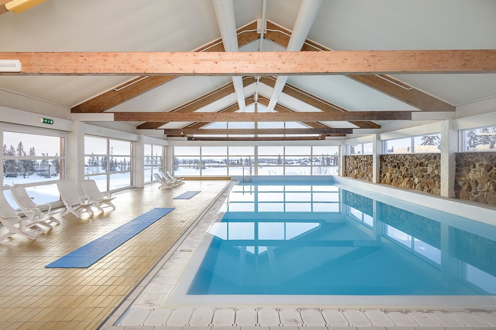 svømmebasseng Galleribilde