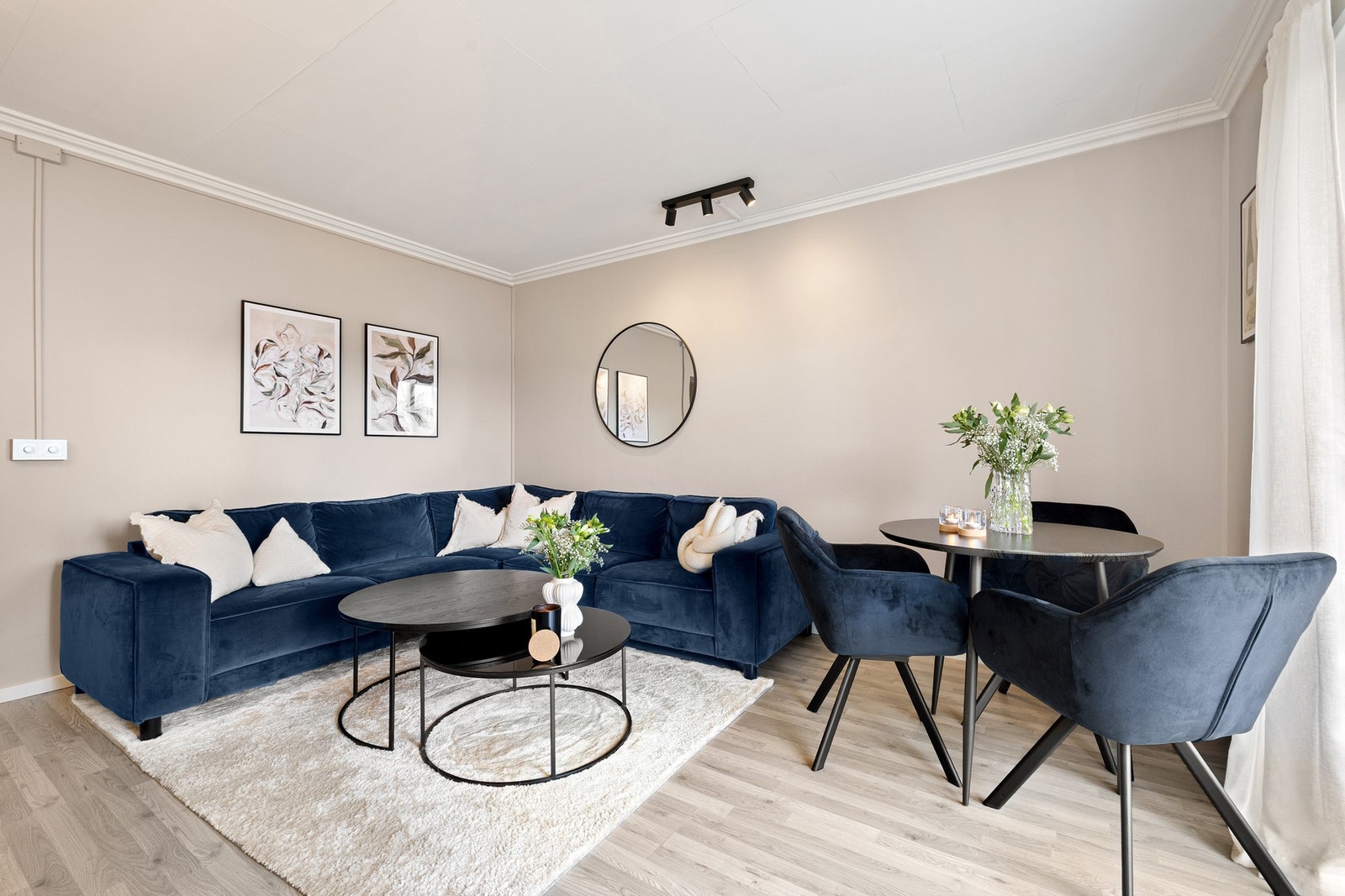 God plass til en hyggelig sofakrok. Galleribilde