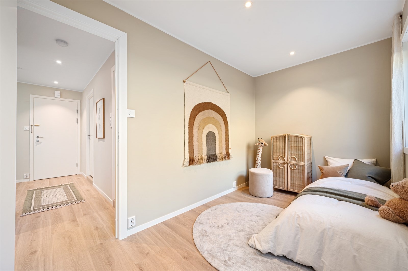 - Passer perfekt som barne- eller gjesterom - Galleribilde