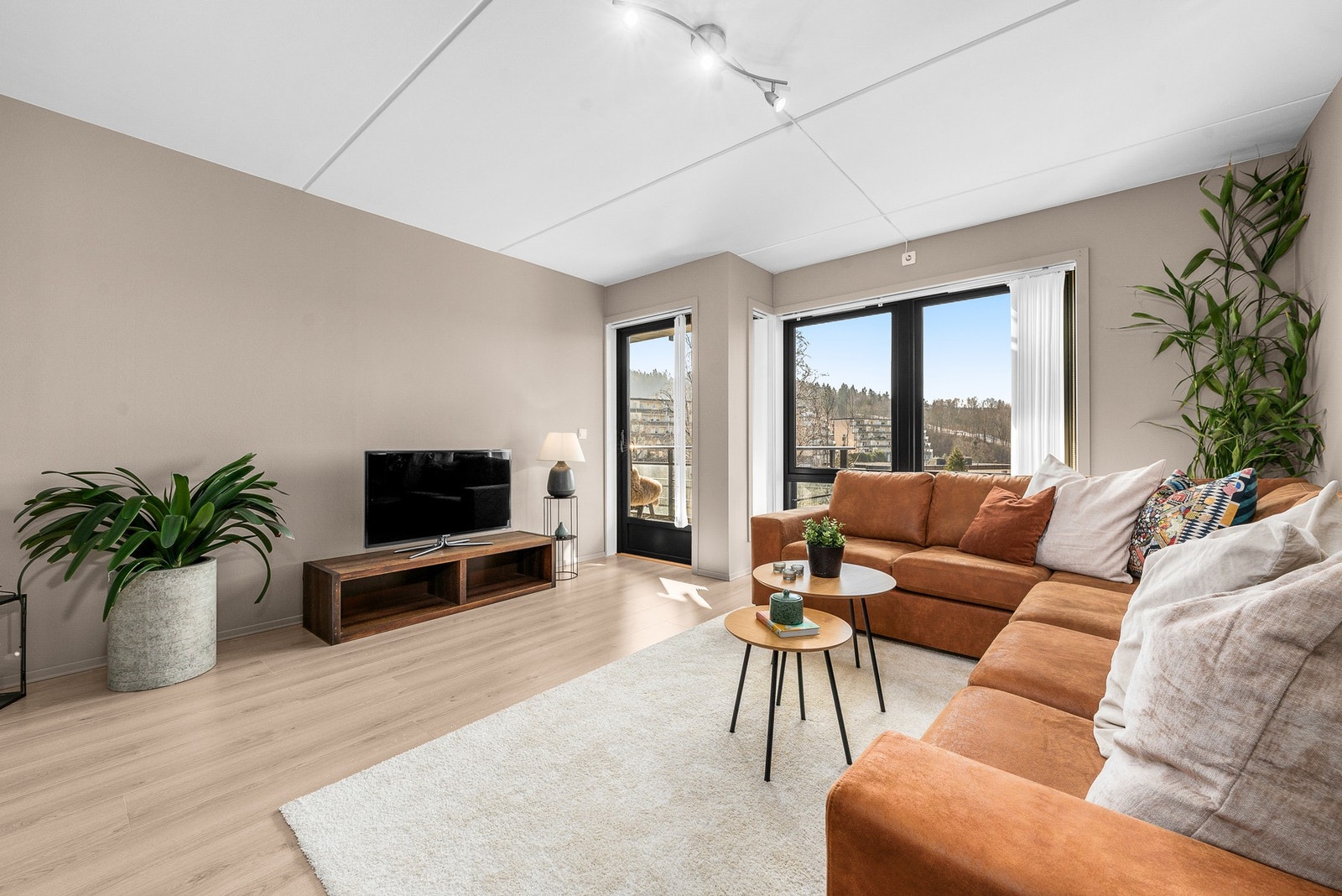 Alle møblene i boligen medfølger. Galleribilde