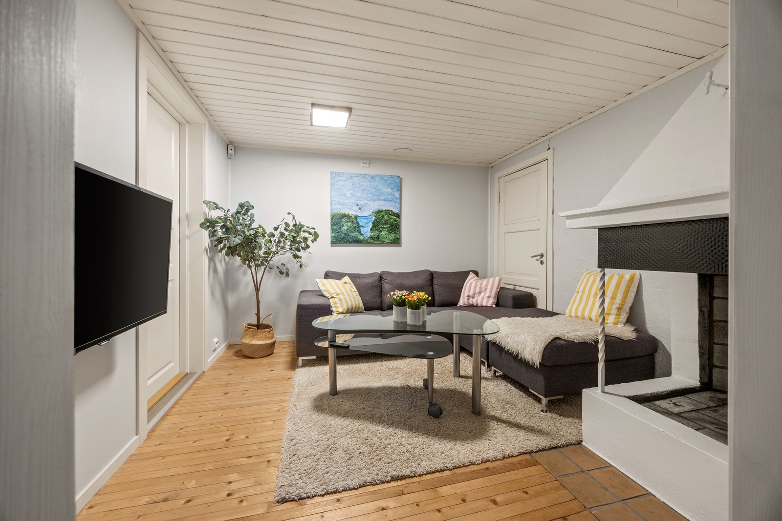 Utleie. Stue - 9,5 kvm. Galleribilde