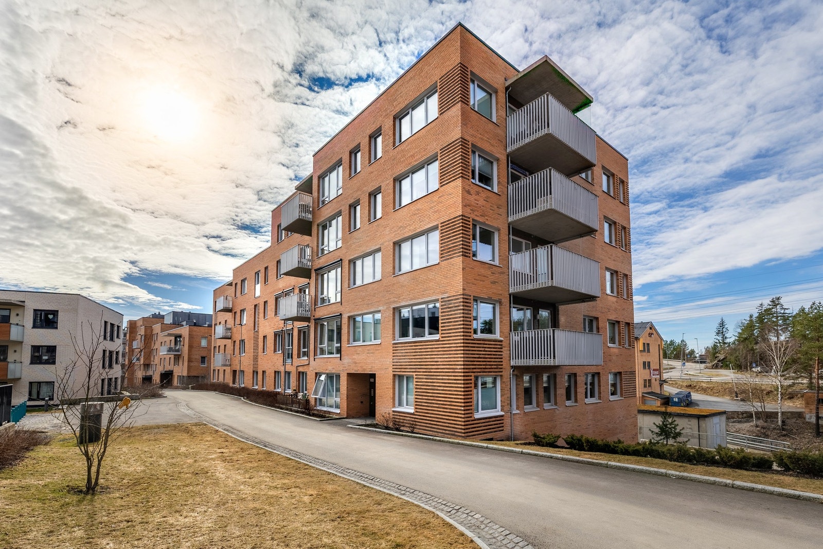 Sameiet har en pent opparbeidet tomt. Galleribilde