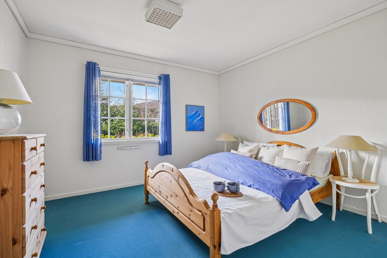 Soverom nr. 4 har god plass til ønsket sengestørrelse og tilhørende møblement. Galleribilde