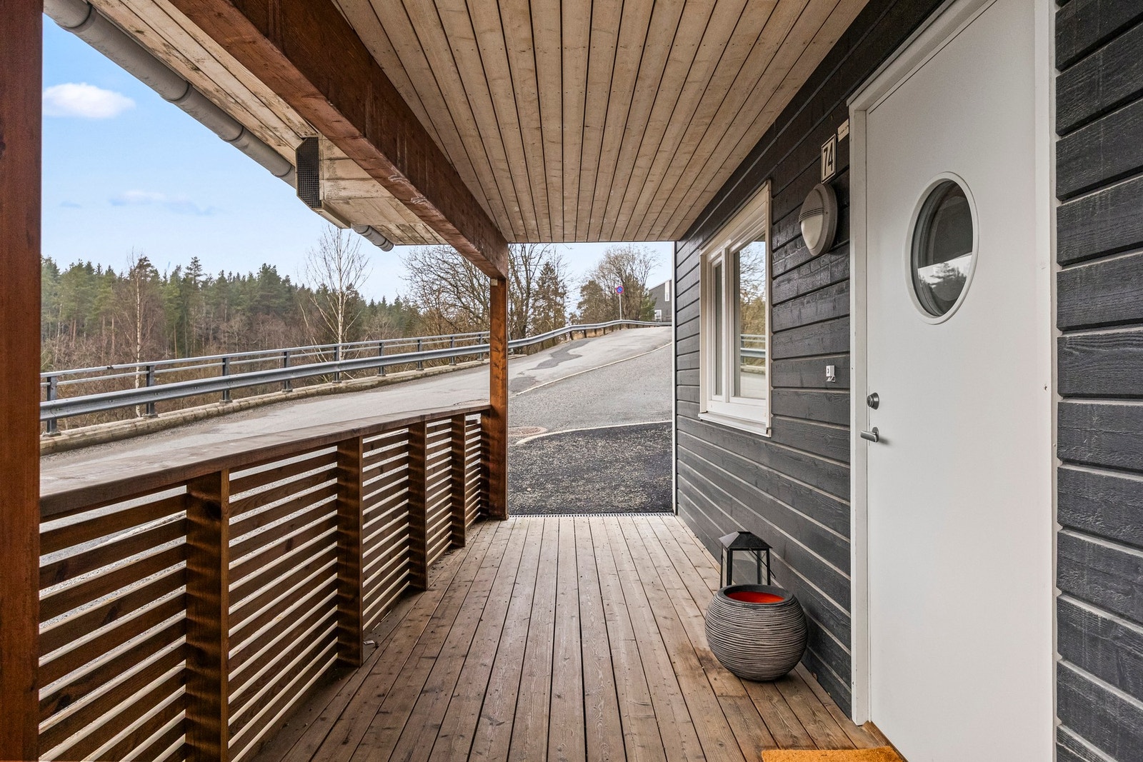 Inngangspartiet til leiligheten. Galleribilde