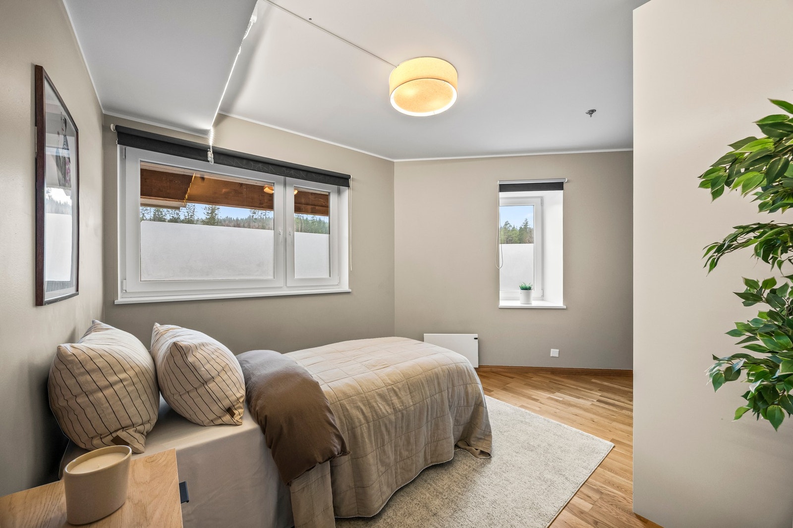 Soverommet oppleves som romslig og kan møbleres med seng og nattbord. Galleribilde