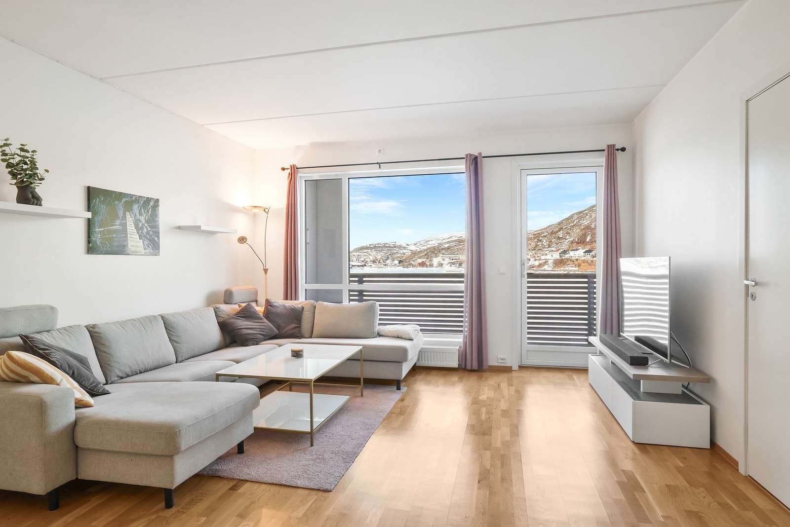 Velkommen til Storvannsveien 100! Galleribilde