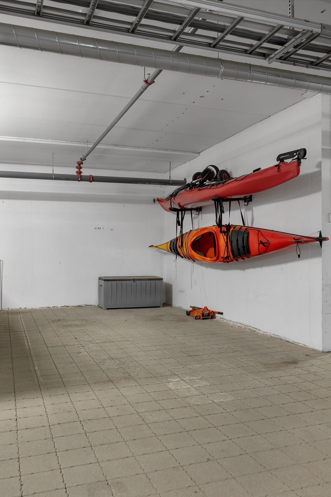 Parkering i felles garasjeanlegg Galleribilde