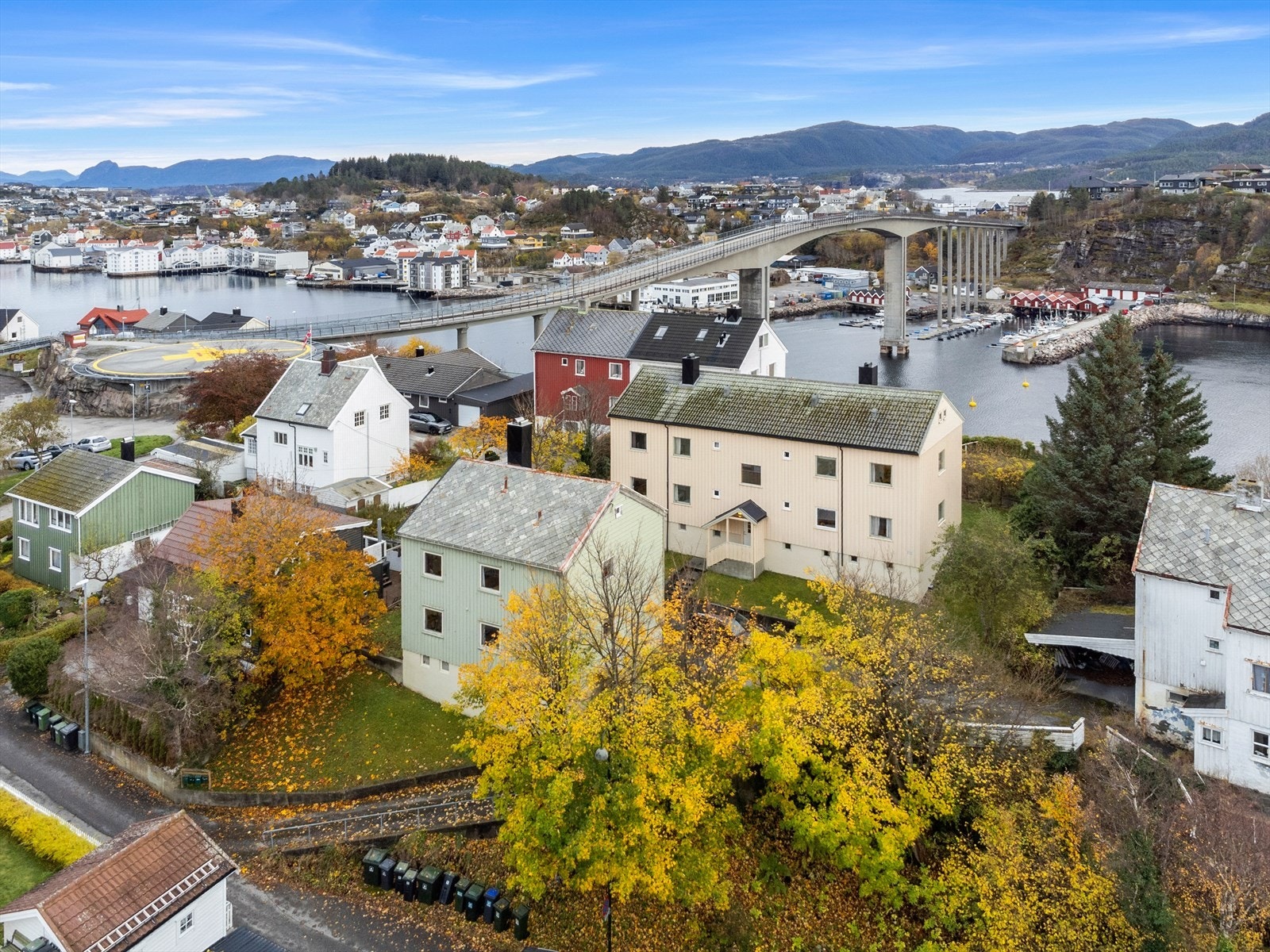 Din lokale eiendomsmegler Aleksander Faksvåg Talgø har gleden av å presentere Konsul Knudtzons gate 57 og 59. Foto: Interiørfoto AS Galleribilde