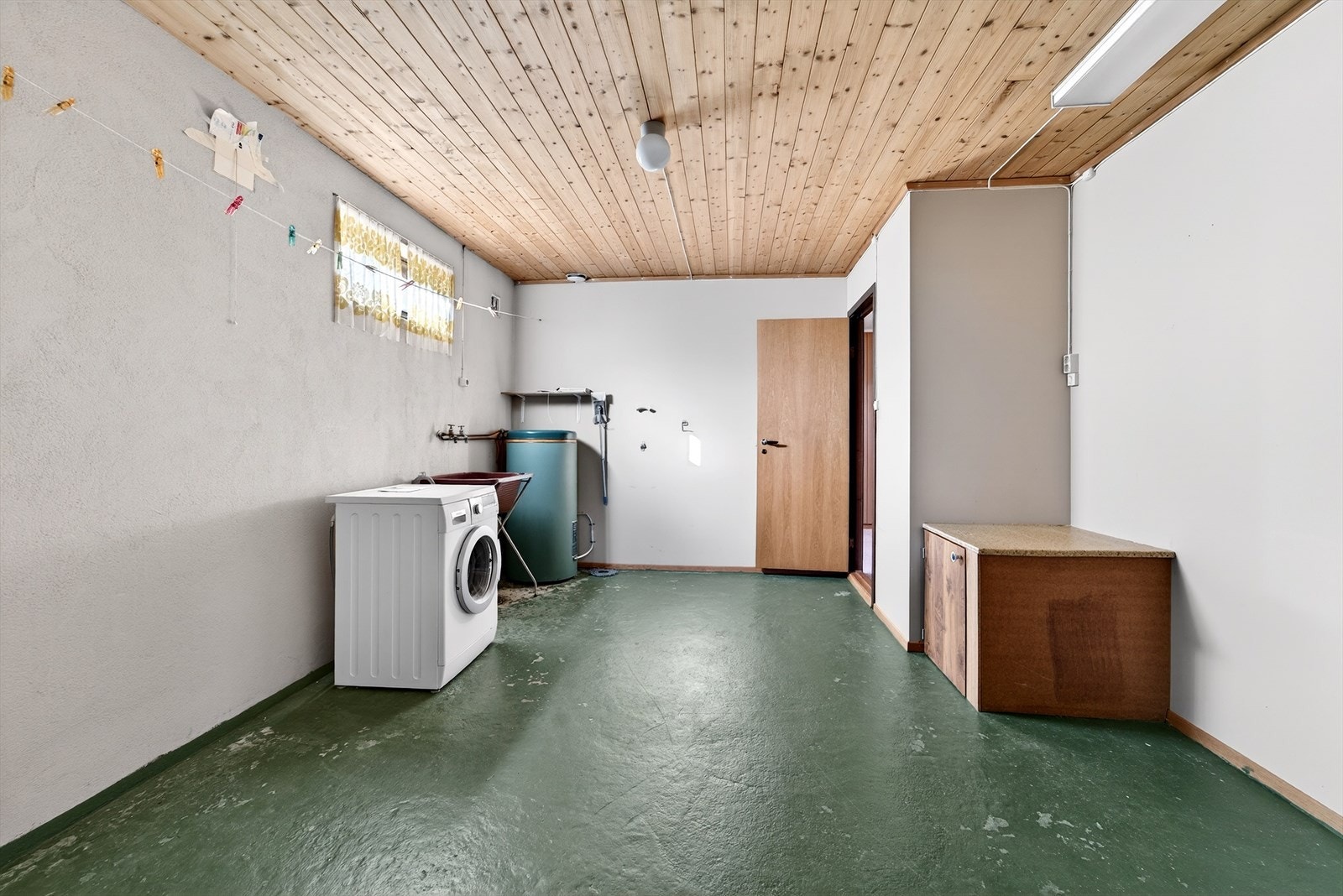 Vaskerom Galleribilde