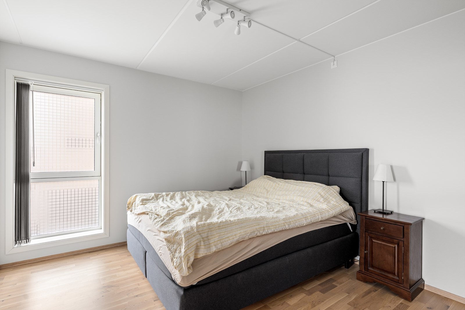 Hovedsoverom av god størrelse med plass til dobbeltseng. Galleribilde