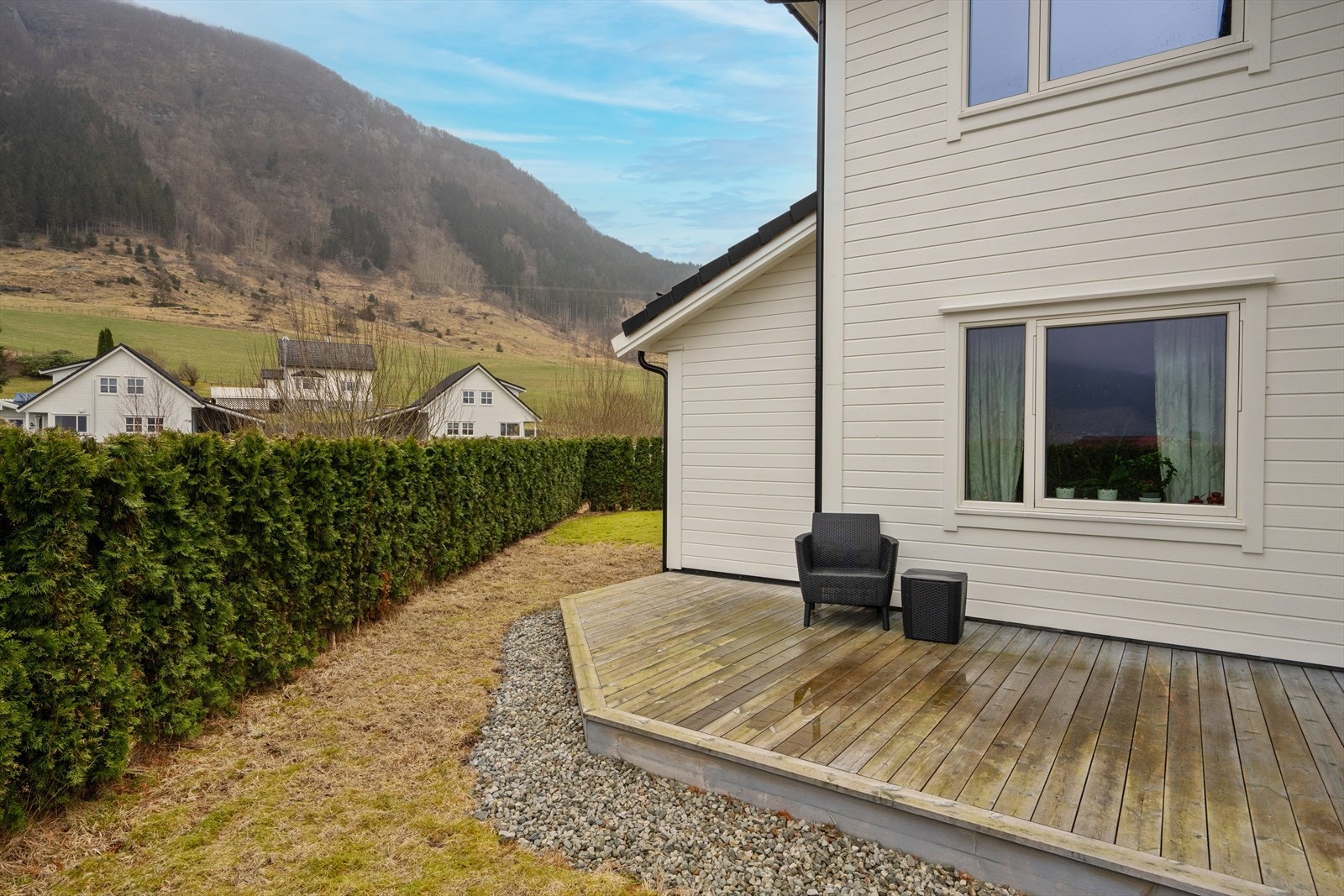 Utleiedel: Uteplass Galleribilde