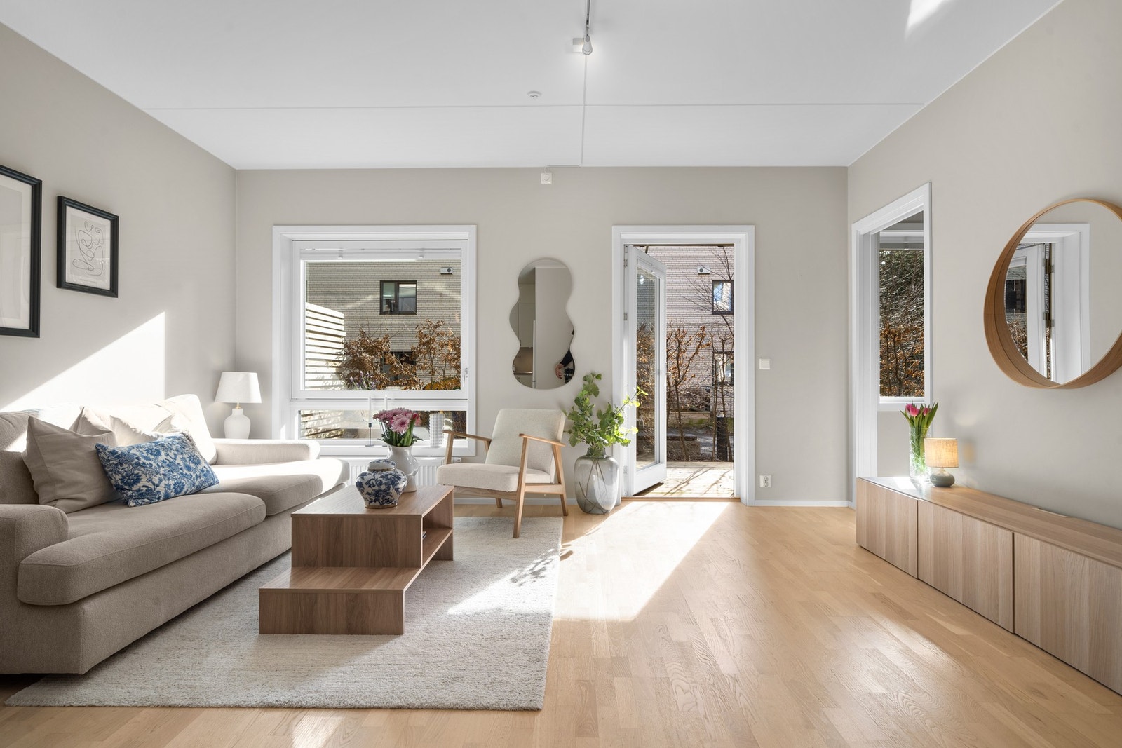 Velkommen til Johan Scharffenbergs vei 89A! Presentert av Privatmeglere Fridtjof Sparbo og Marius Semmerud Berg. Galleribilde