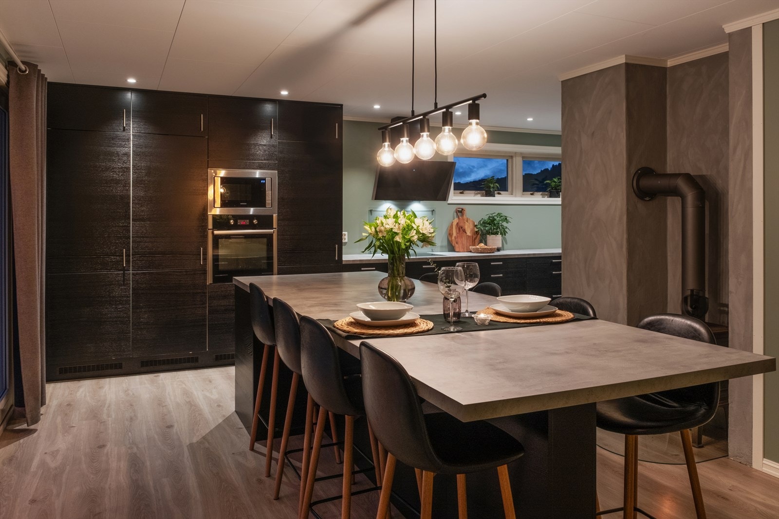 Pent kjøkken fra 2021. Galleribilde