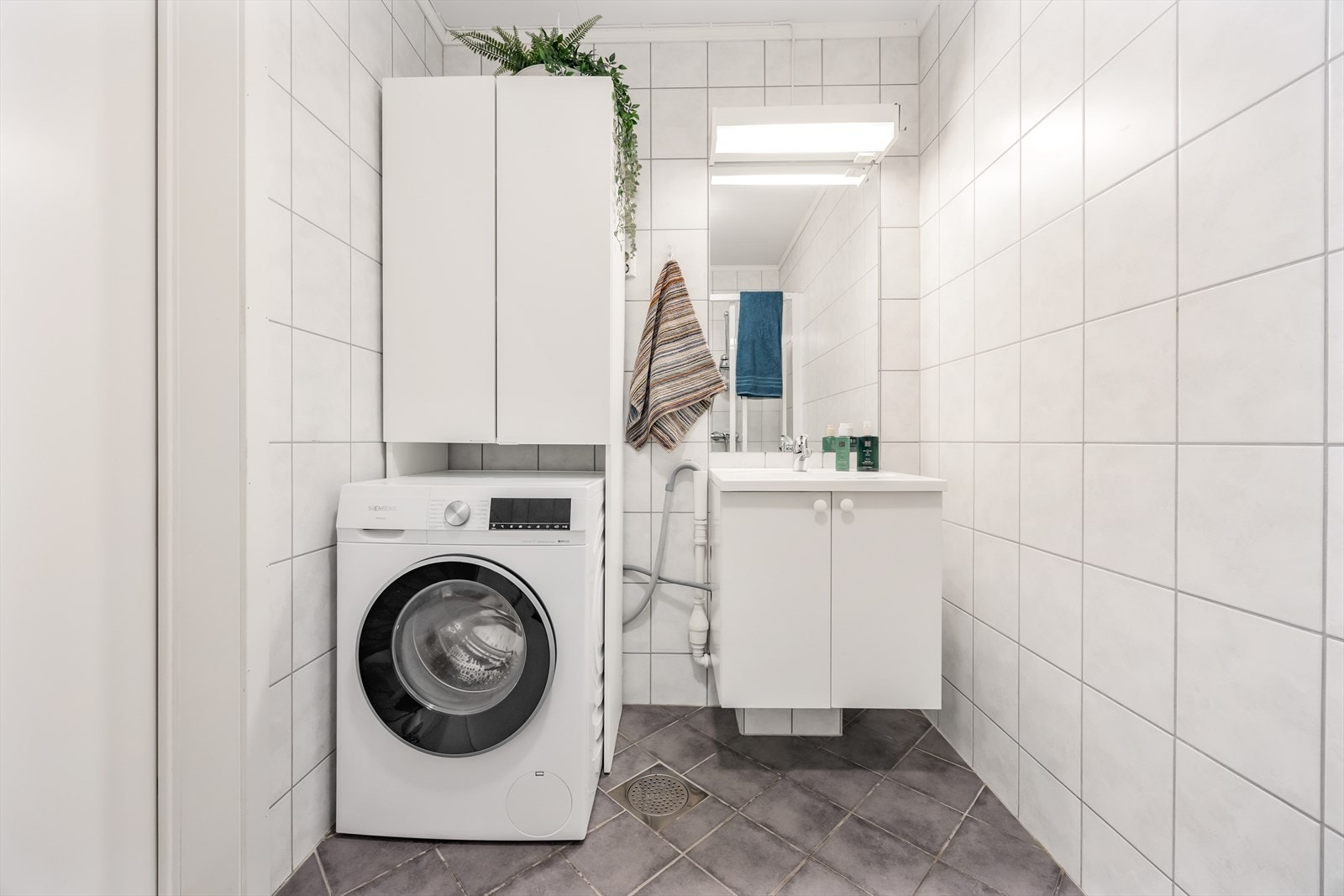 Det er opplegg for vaskemaskin. Galleribilde