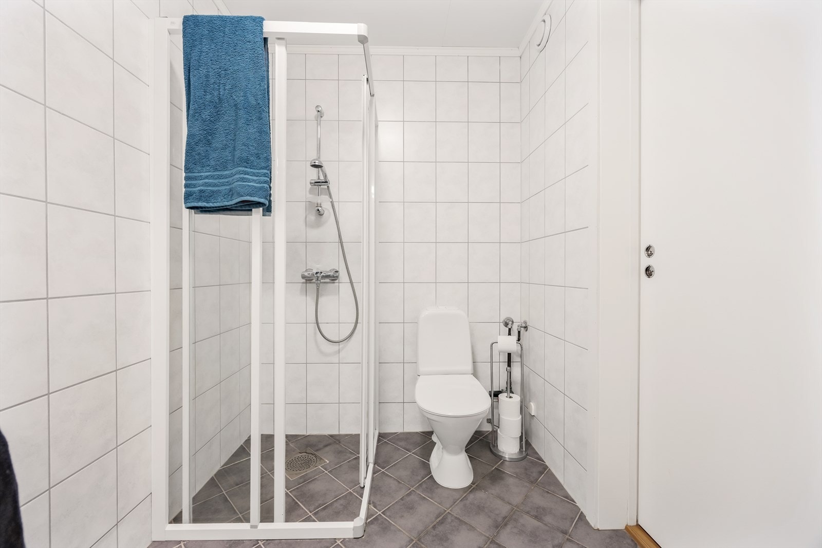 For ekstra komfort er det gulvvarme. Galleribilde