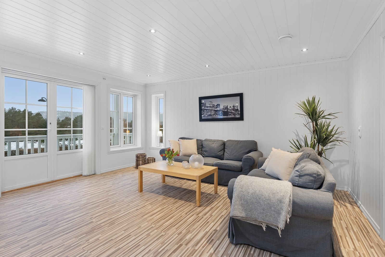 med balkong og en nydelig utsikt Galleribilde