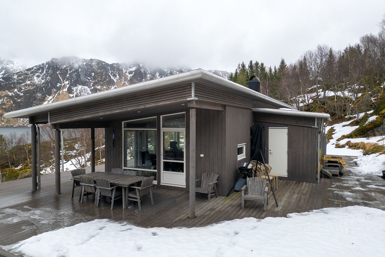 Stor terrasse på ca. 150 kvm Galleribilde