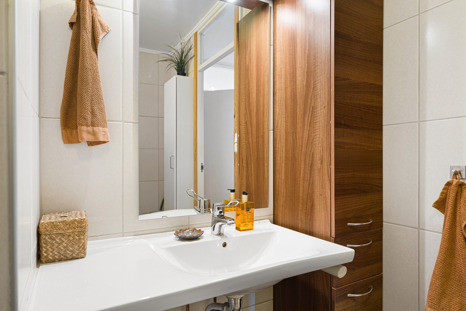 Servant. Galleribilde