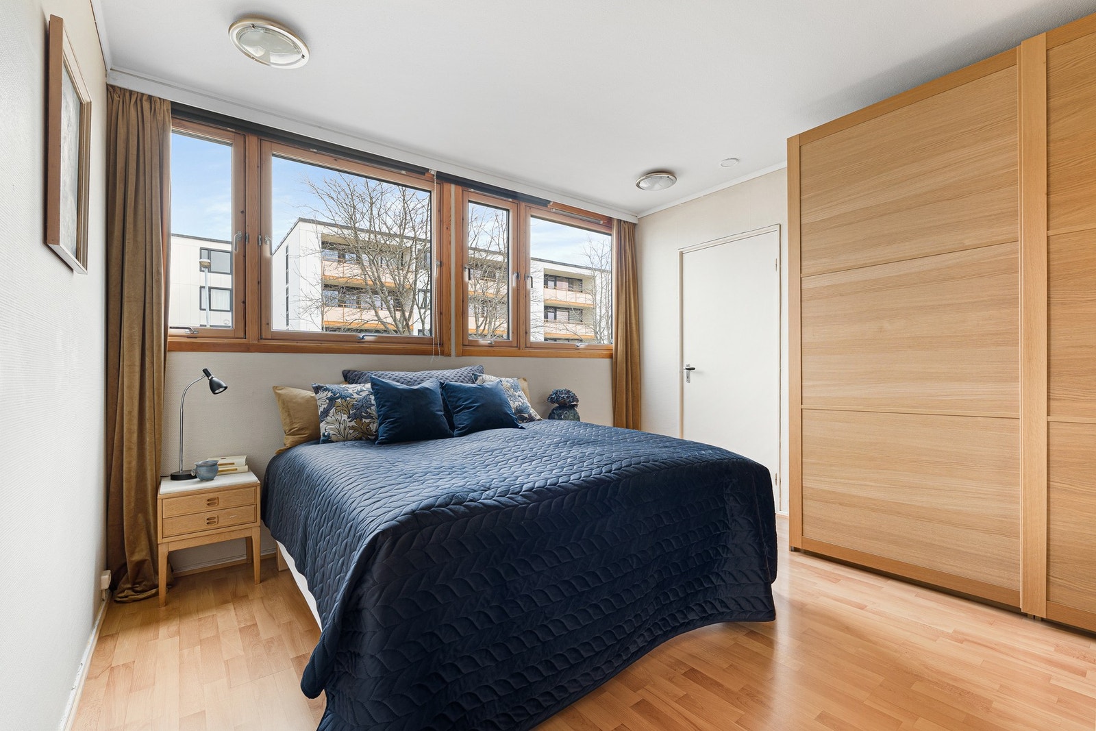 Romslig hovedsoverom på 14 m². Galleribilde