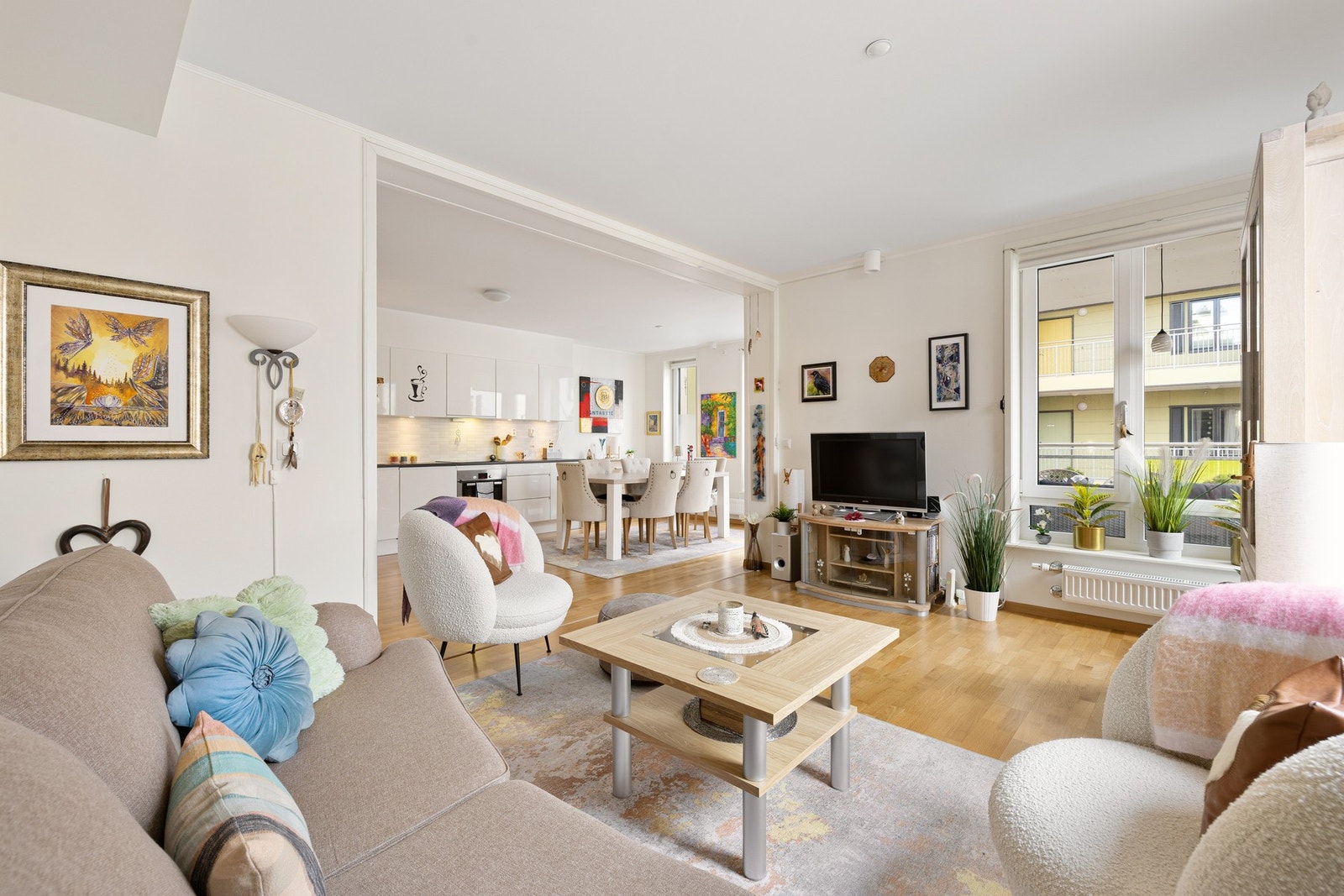 God planløsning som gir gode muligheter for naturlig innredning av rommet. Galleribilde